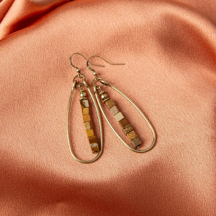 38647 Turquoise Frame Blanched Almo Earrings 5H6