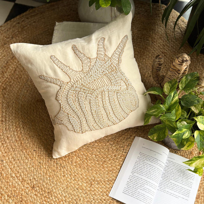 Beige Cotton Linen Throw Pillow Cover - Royal Sea Shell