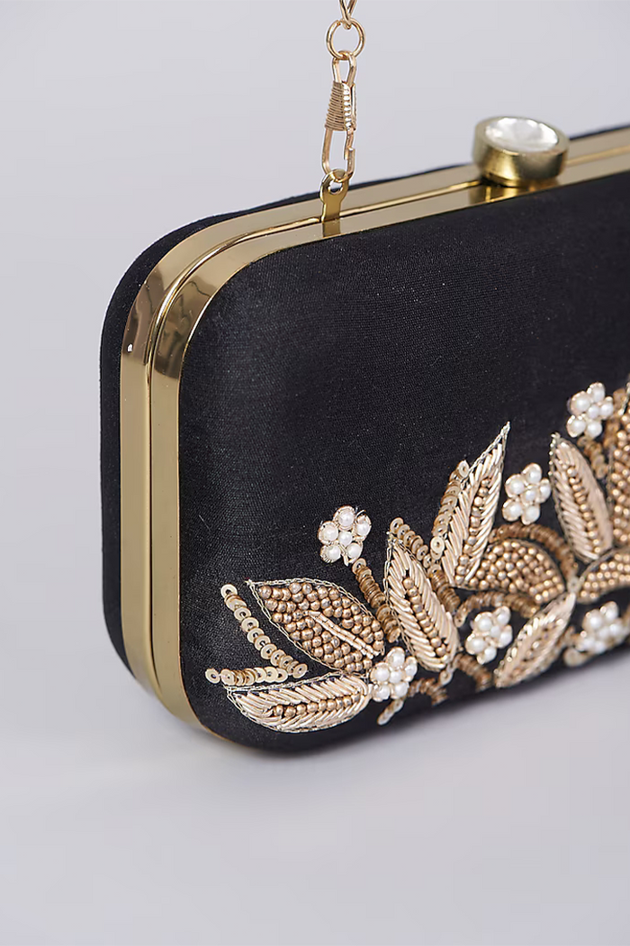 Black Dabka Leaf Clutch