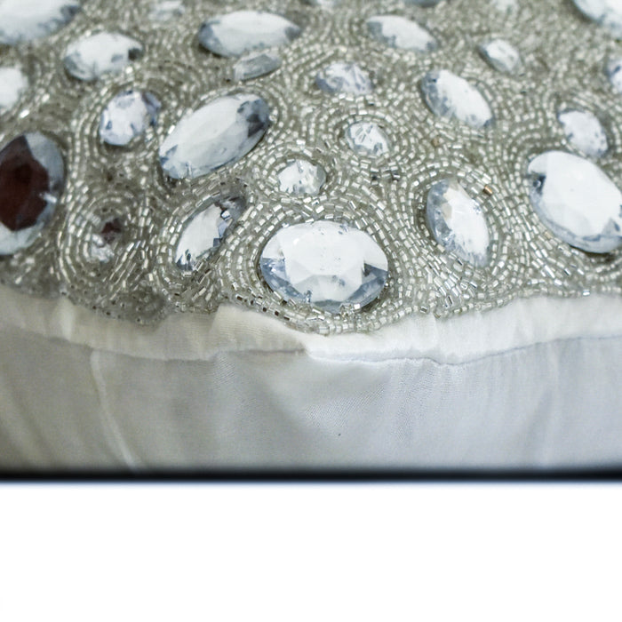 Diamonds Everywhere - Silver Art Silk Throw Pillow Cover