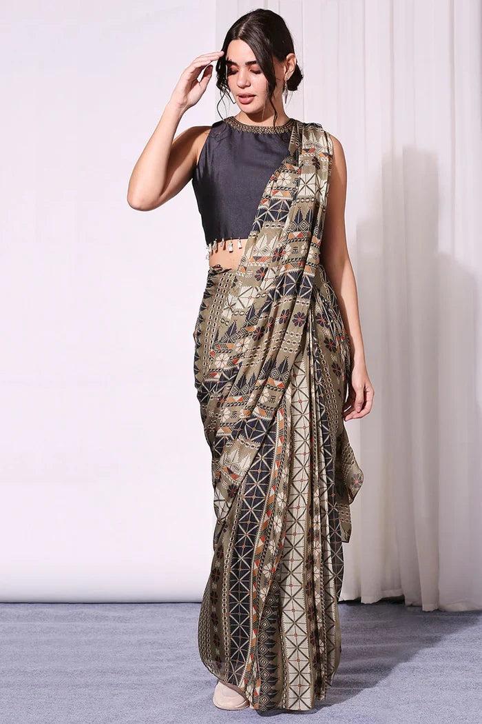 Geometrical Pre-Stitched Saree