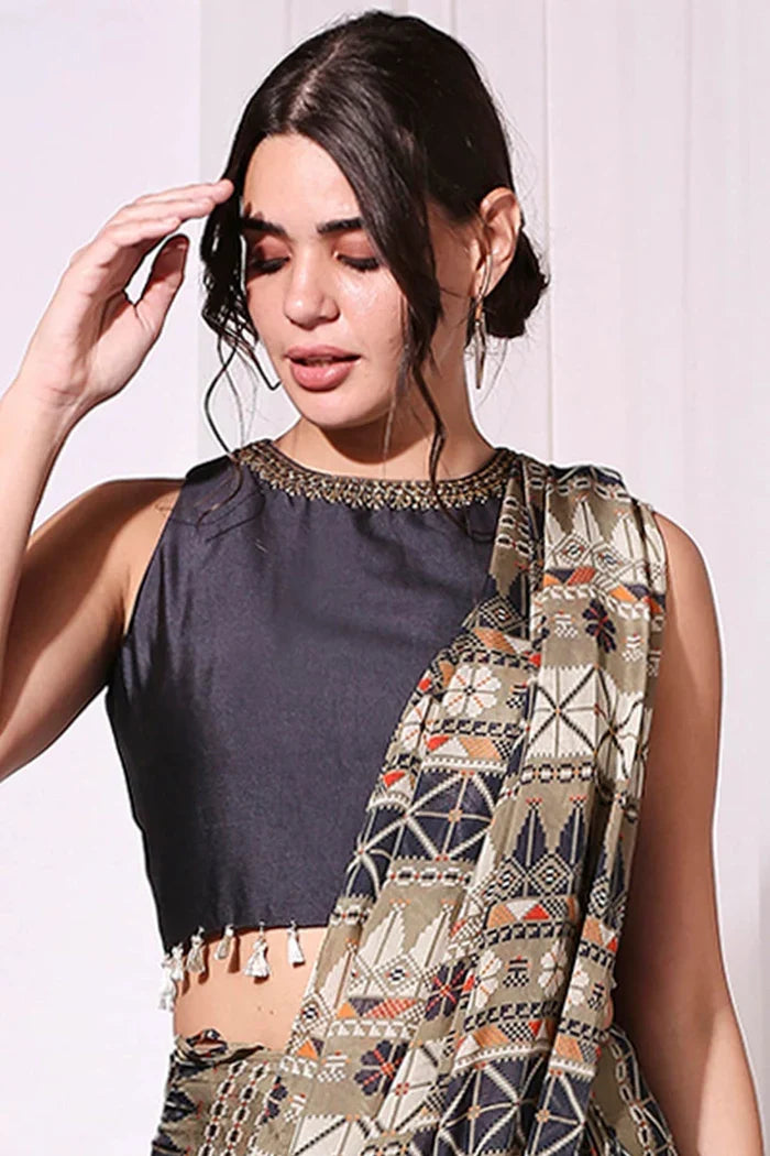 Geometrical Pre-Stitched Saree