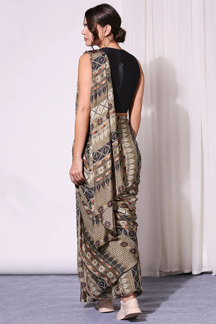 Geometrical Pre-Stitched Saree