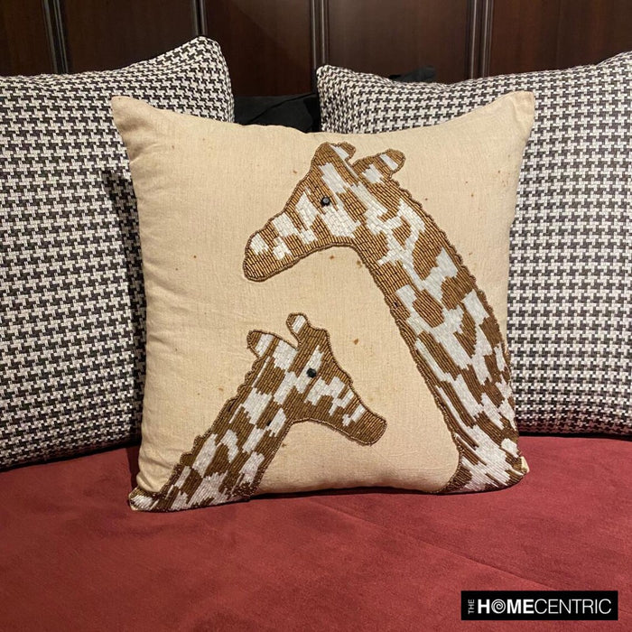 Giraffe Talk - Natural Beige Linen Throw Pillow Cover