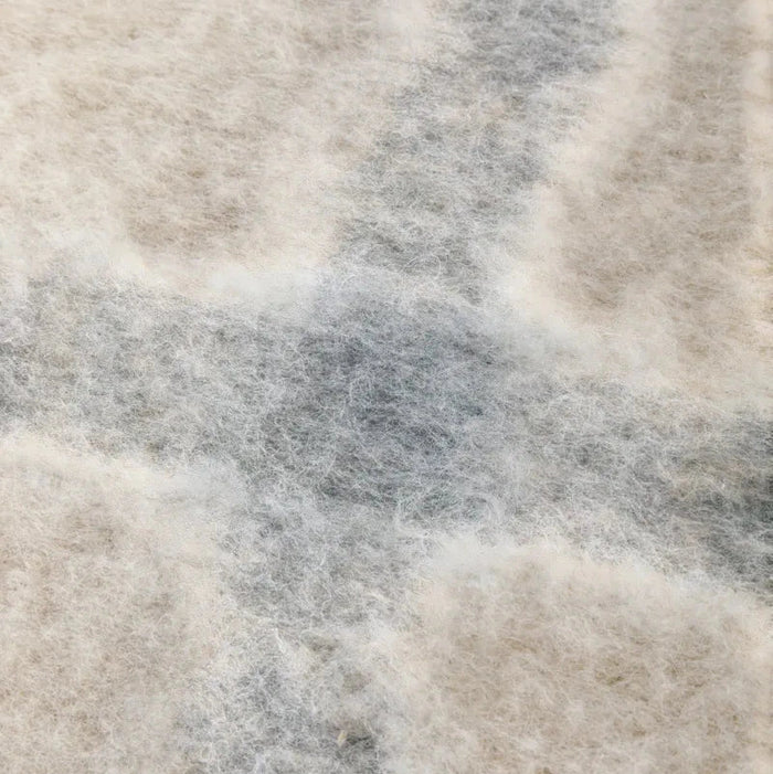 Julian Acrylic Throw | Grey | 125x150cm