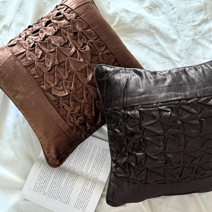 Knotty Black - Black Velvet Throw Pillow Cover