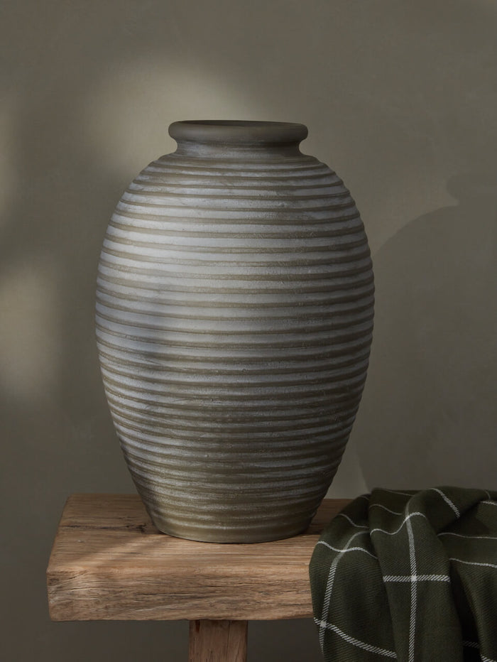 Marmo Ribbed Vase