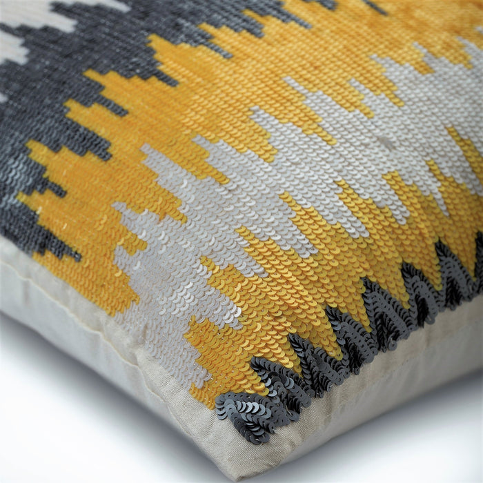 Melting Lava - Yellow Silk Throw Pillow Cover