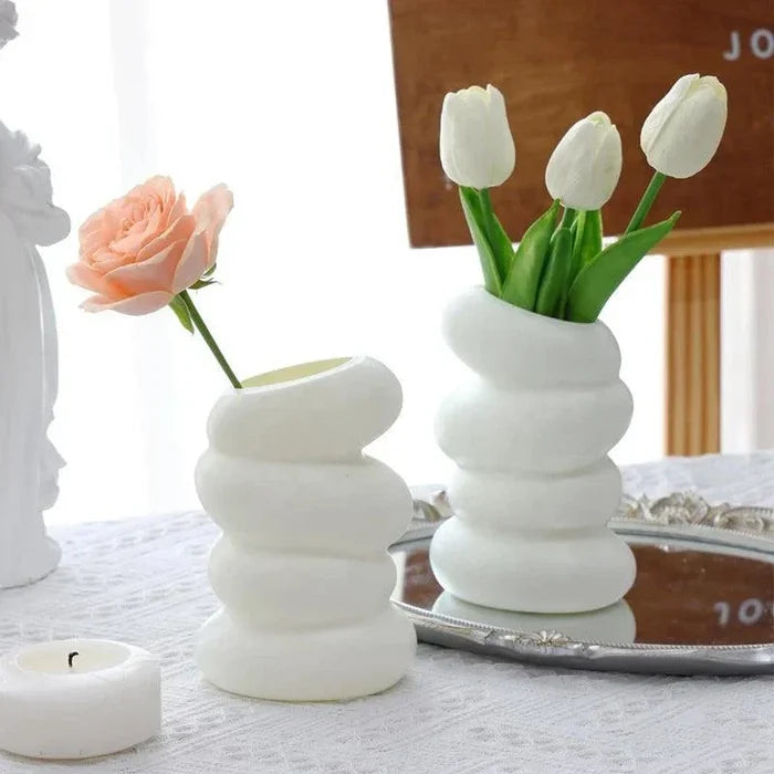 Nordic Spiral Vase - cocobear