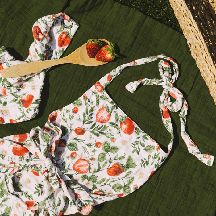PRE-ORDER: Muslin Cotton Apron - Strawberry Fields
