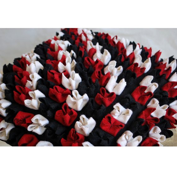 Red N Black Blossom - Red & Black Felt Throw Pillow Cover