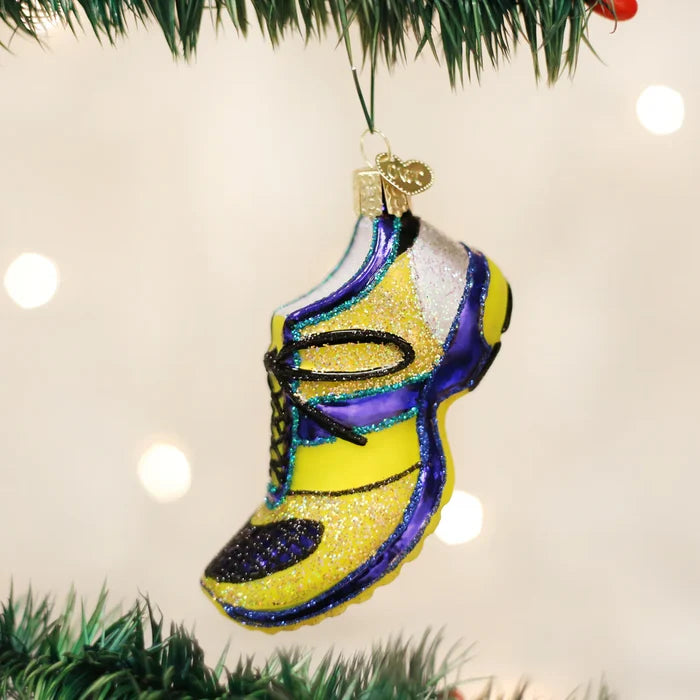Running Shoe #32200