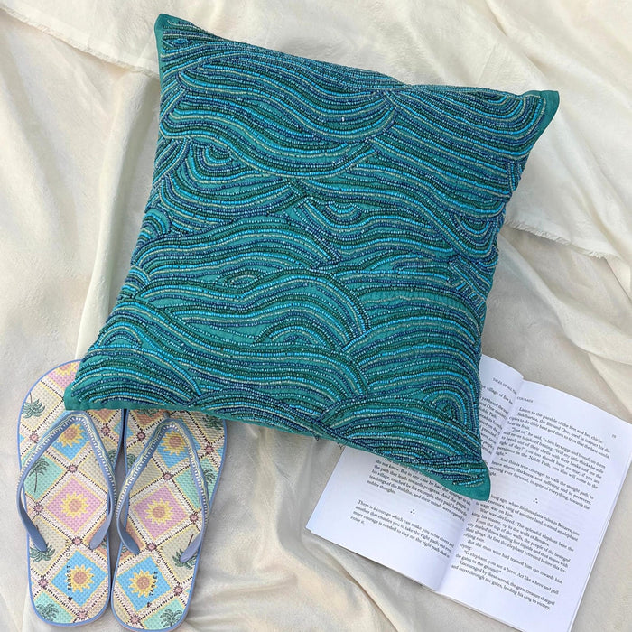 Sea Windsor - Blue Art Silk Throw Pillow Cover