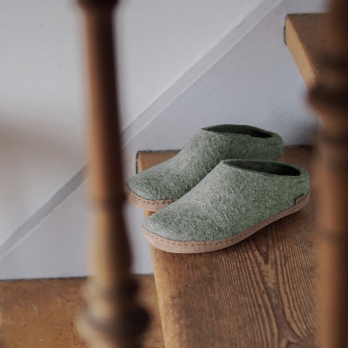 Slip-on with leather sole - Moss