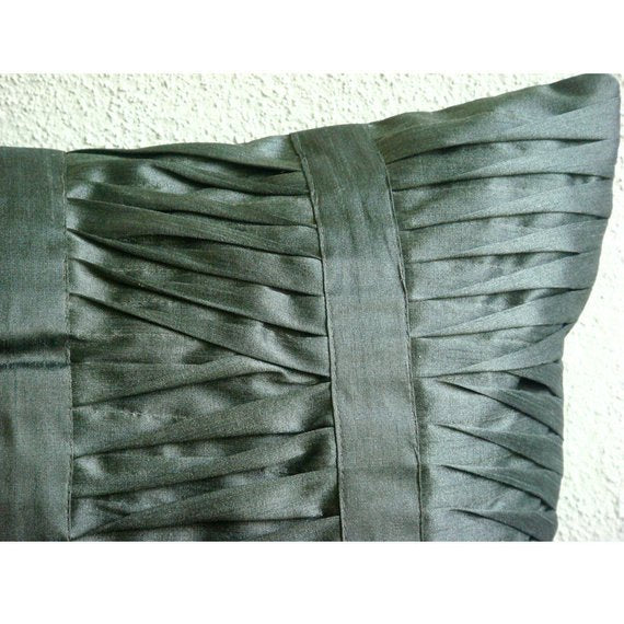 Sonic Waves - Dark Gray Art Silk Throw Pillow Cover