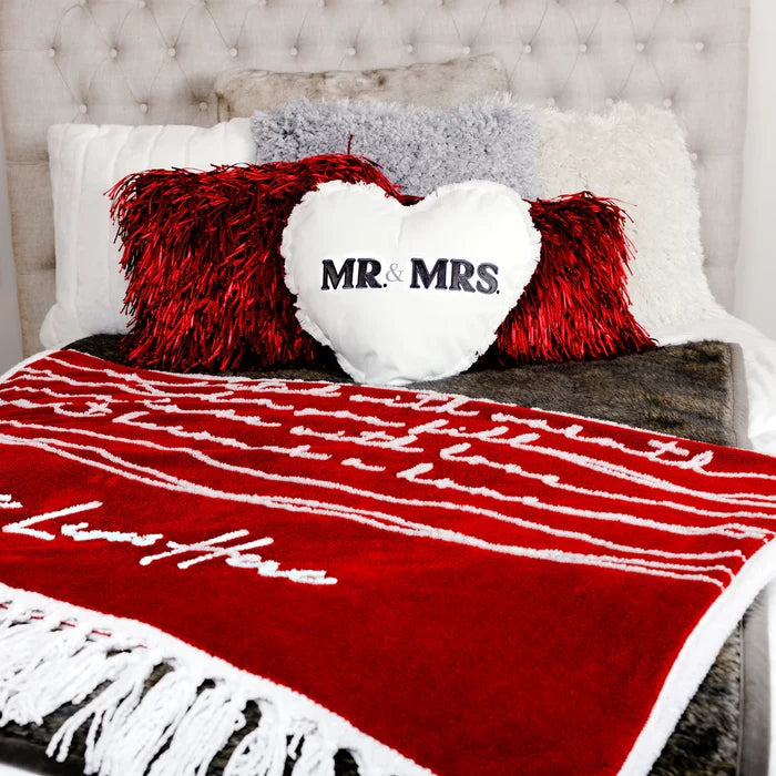 TW - Mr. & Mrs. - Heart Pillow 18" #86322