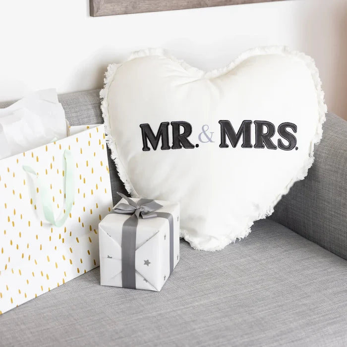 TW - Mr. & Mrs. - Heart Pillow 18" #86322