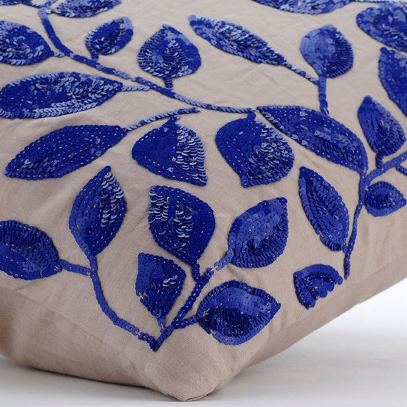 Wintry Blue Leaves - Blue Art Silk Throw Pillow Cover
