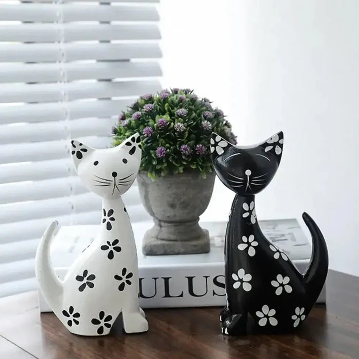Wooden Cat Set Statue